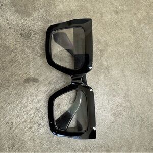 Stylish Black Square Sunglasses